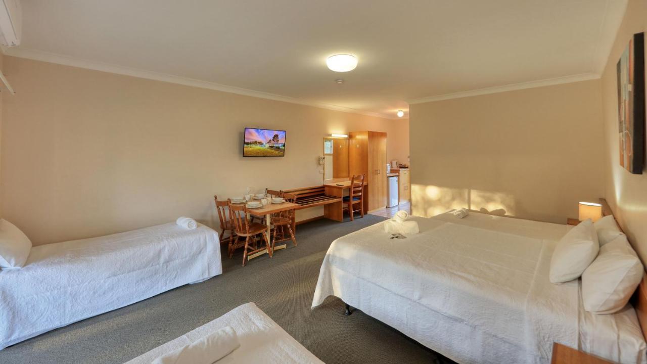 Chinchilla Great Western Motor Inn Esterno foto